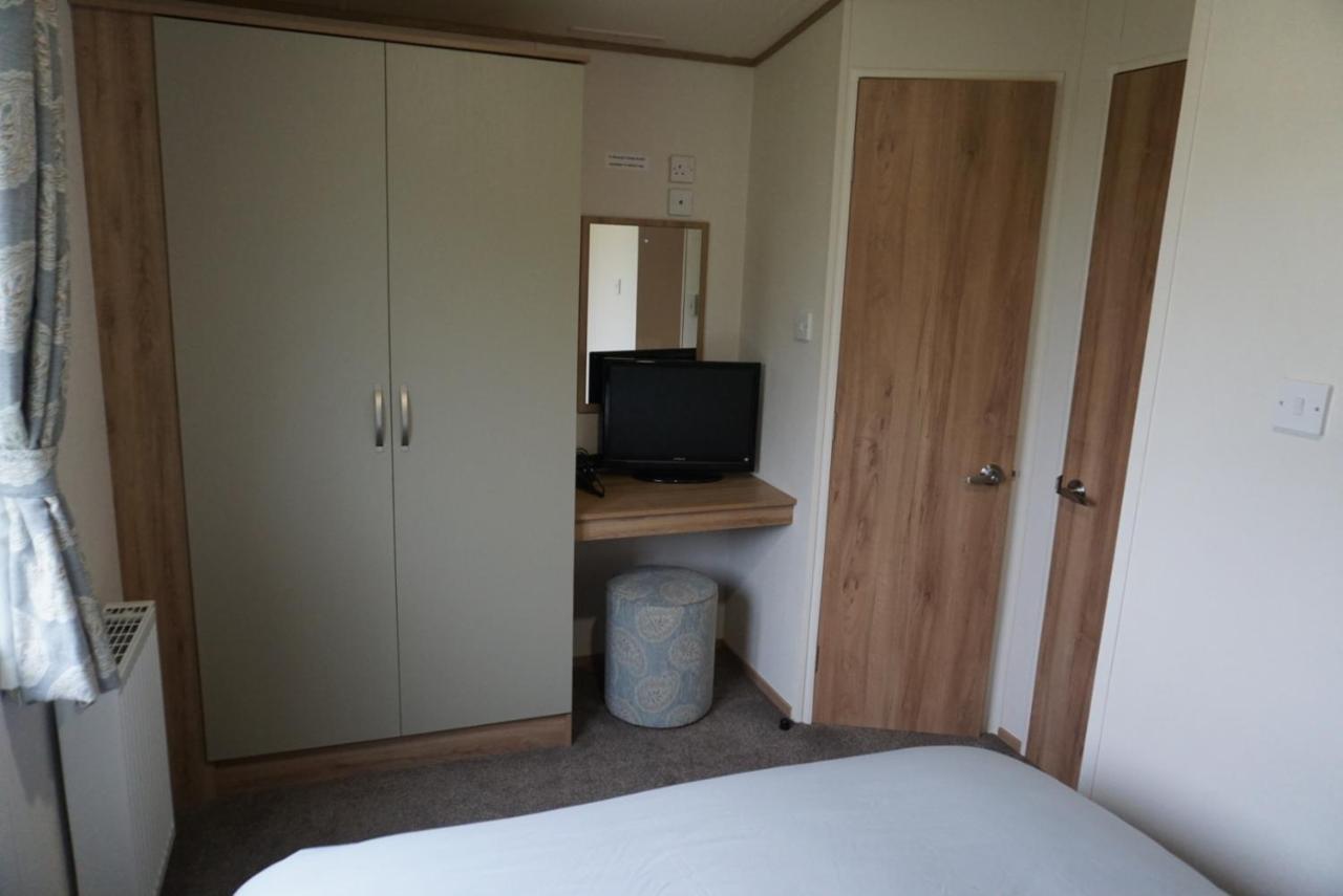 Mpoint36 At Tattershall Lakes Hot Tub Lake Views 3 Bedrooms 外观 照片